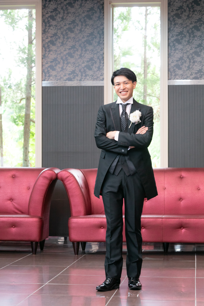 ◆衣装のご紹介◆フォーマルかつ洗練されたRANWEDDINGのブラックタキシード