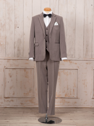 ◆衣装のご紹介◆流行のアースカラーRANWEDDINGのタキシード