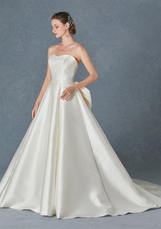 ドレスのご紹介☆