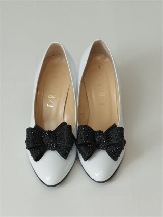 【新作クリップ】足元キレイ美人！【王子様ここです！！！】