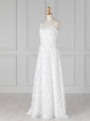 新作ドレスのご紹介♪