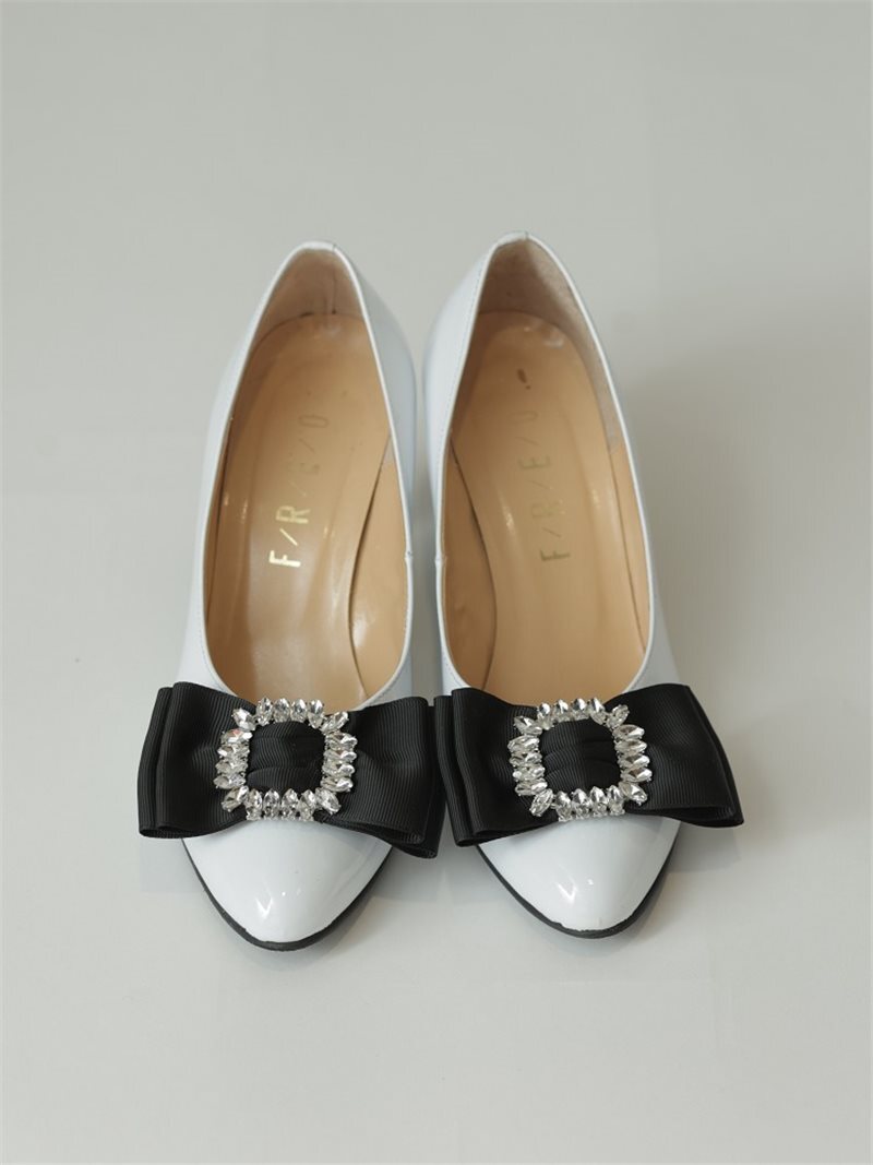 【新作クリップ】足元キレイ美人！【王子様ここです！！！】