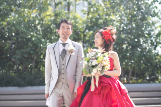 大人気オプション、ロケーション撮影スポット②屋上庭園 カラードレス