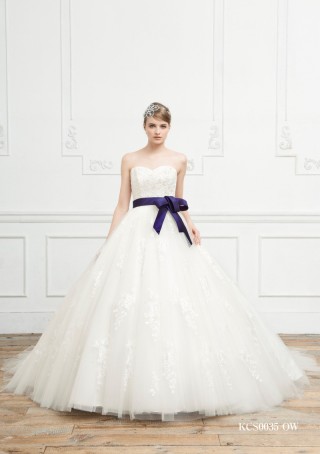 おしゃれな写真を撮るためのオススメのドレスこちら!