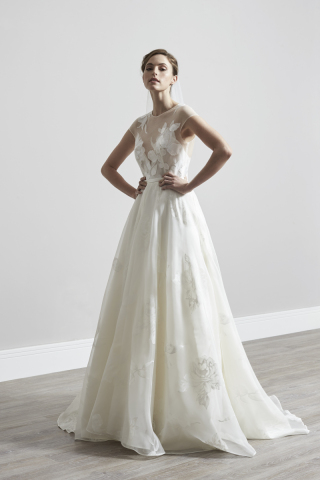 SASSI HOLFORD サッシ・ホルフォード