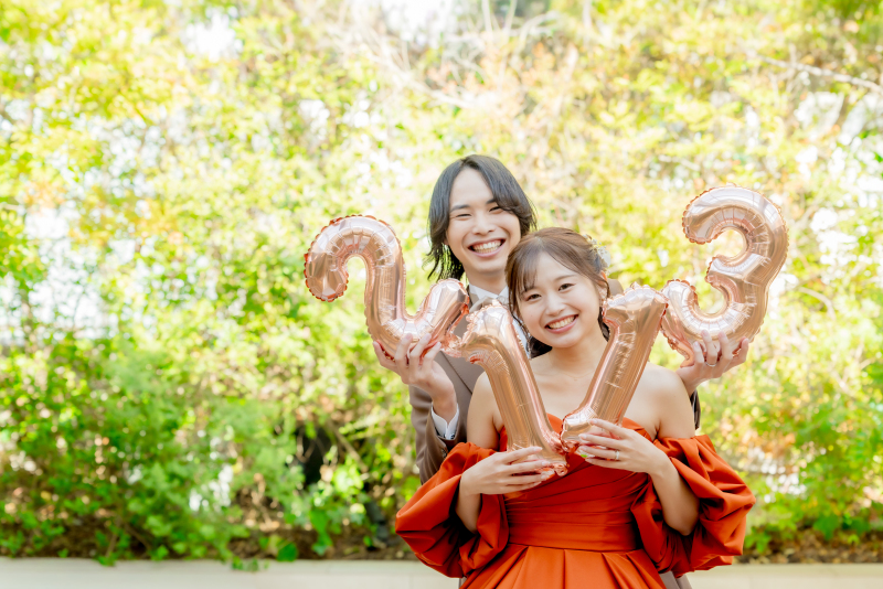 emormaカラードレス付きプランが人気！自分らしさを叶えるフォトウェディング術