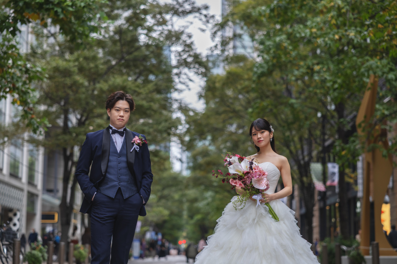 emormaカラードレス付きプランが人気！自分らしさを叶えるフォトウェディング術