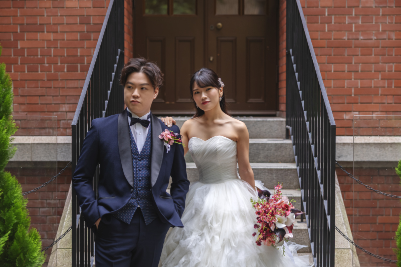 emormaカラードレス付きプランが人気！自分らしさを叶えるフォトウェディング術