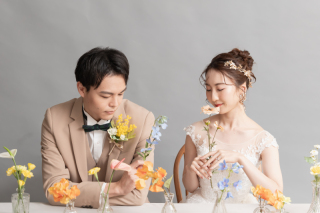 “自分たちらしさ”をスタイリッシュに残す、感度高めなウェディングフォト