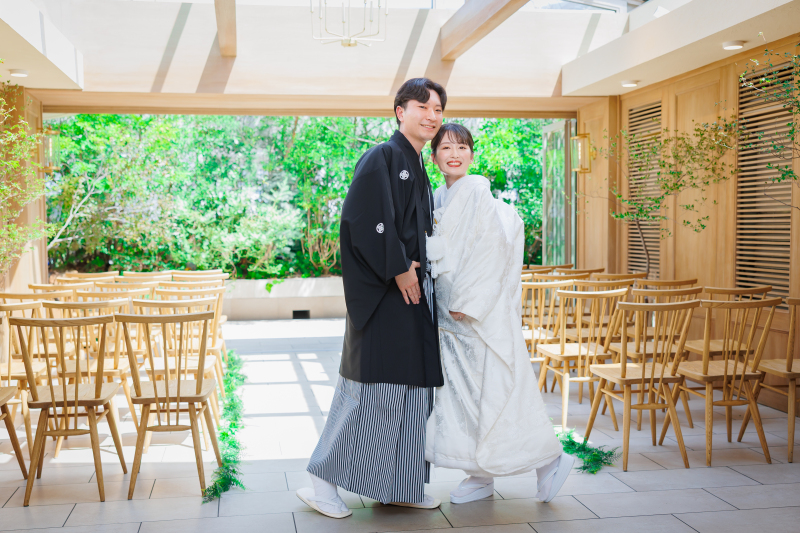 フォトウエディングをもっとおしゃれに!人気の撮影小物BEST5とおすすめ活用テク