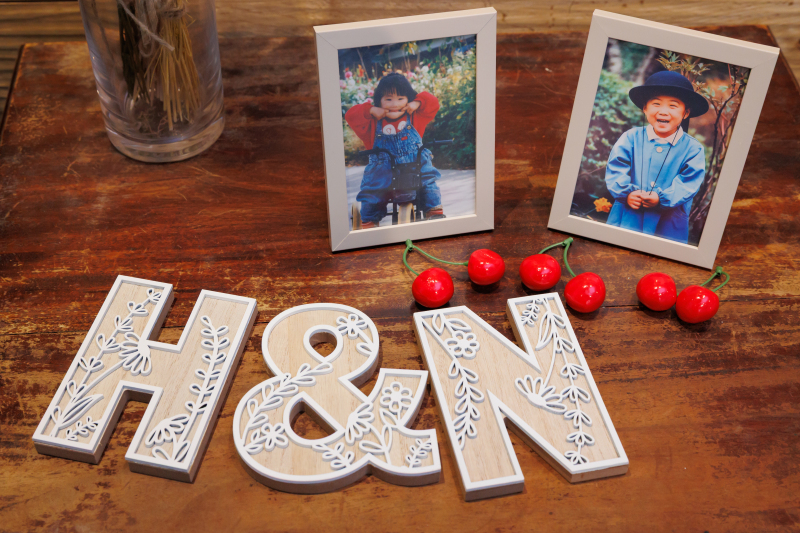 【emorma】フォトウェディングで人気の小物・アイテム活用術