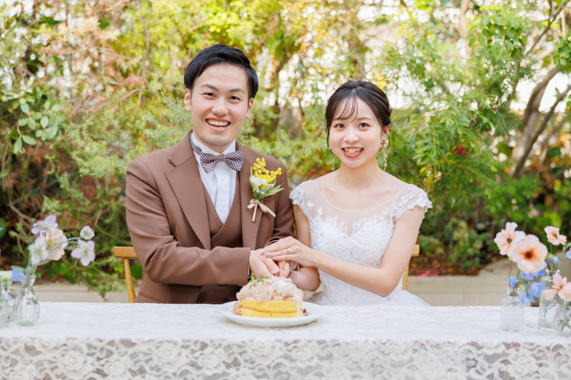 emormaカラードレス付きプランが人気！自分らしさを叶えるフォトウェディング術