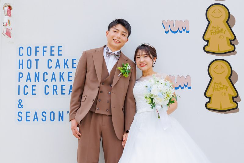 街の風景が二人を引き立てる、サマーシティフォト！