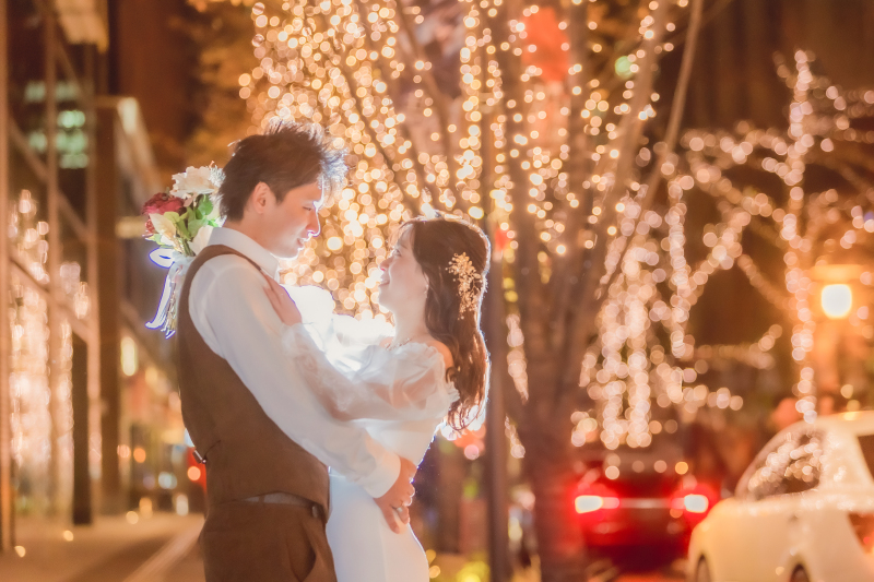 emormaカラードレス付きプランが人気！自分らしさを叶えるフォトウェディング術