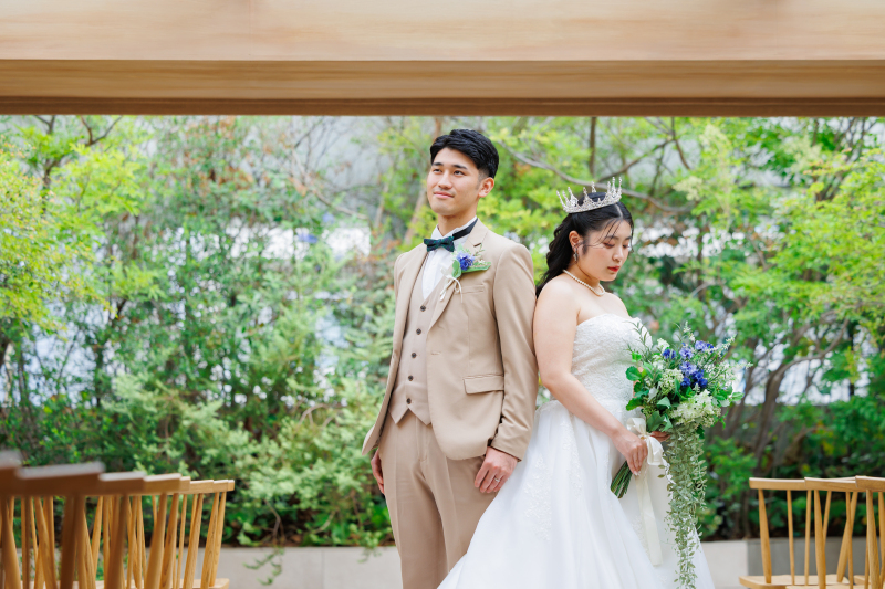 冬のフォトウェディングにぴったり！寒さ対策も叶うドレスコーデ特集｜emorma