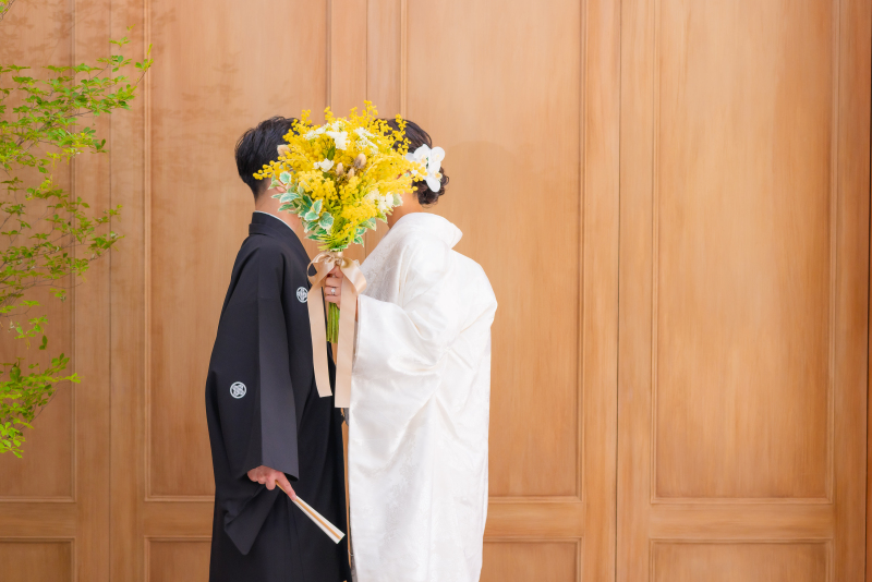 フォト婚×季節演出|春夏秋冬を感じさせる撮影アイテムアイデア