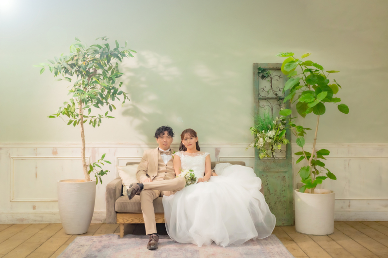 【emorma】フォトウェディングで人気の小物・アイテム活用術