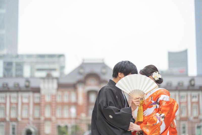 ◯◯の向こうで