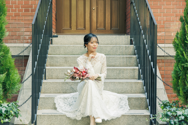 レースドレスが叶える柔らかな気品*･