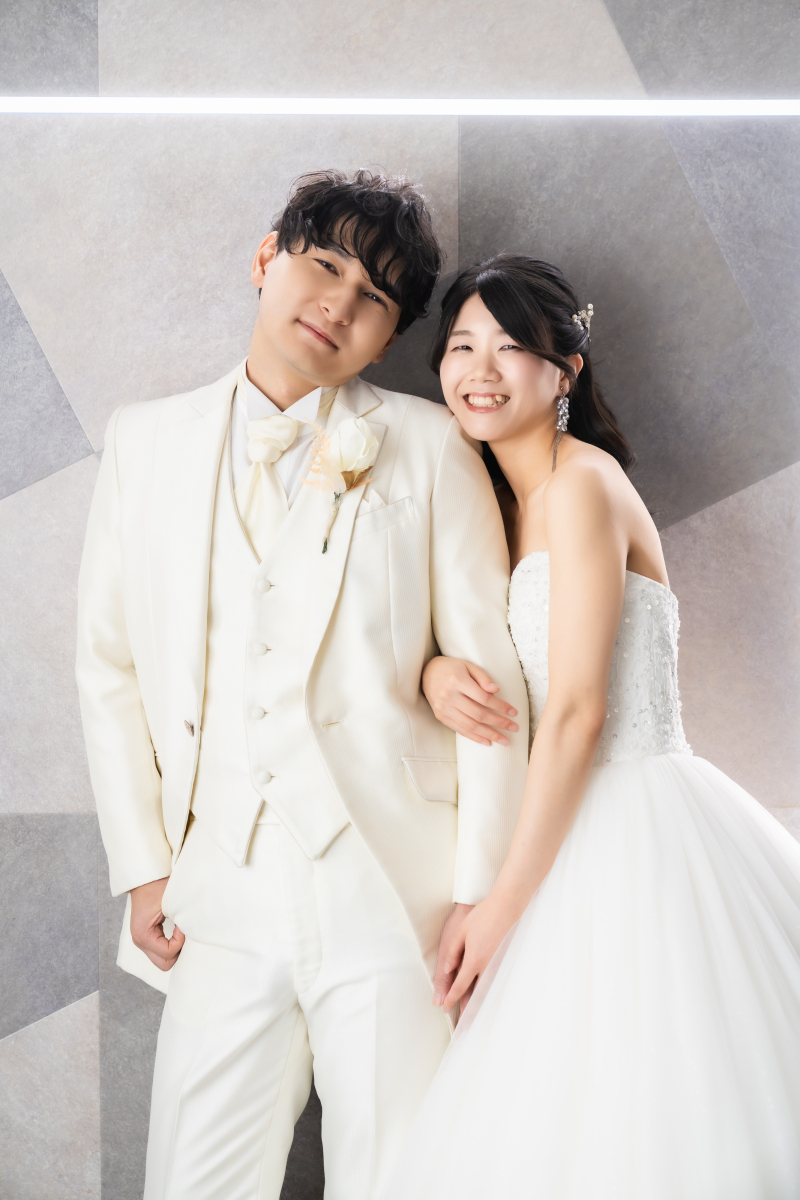 ふんわりホワイトで叶える、キュートなスタジオフォト♡