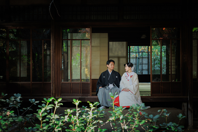 歴史ある邸宅で【安田楠雄邸前撮り】白無垢&色打掛の和装2着プラン・前編