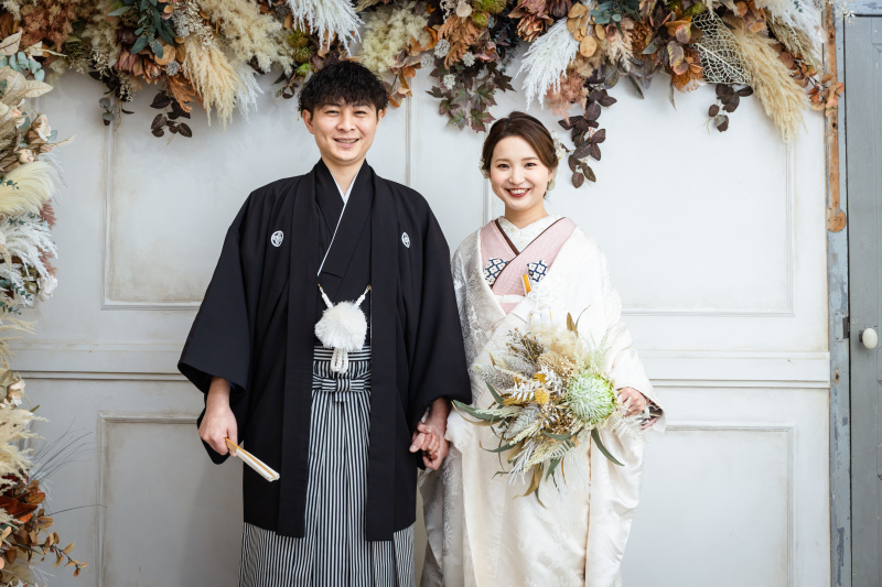 2度可愛さが楽しめる【白無垢×色掛下】