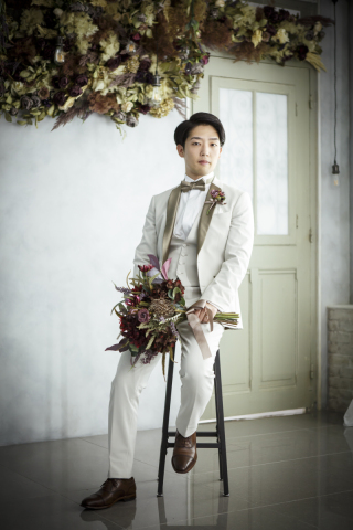 新たな一面!?ご新郎様のソロカット特集☆