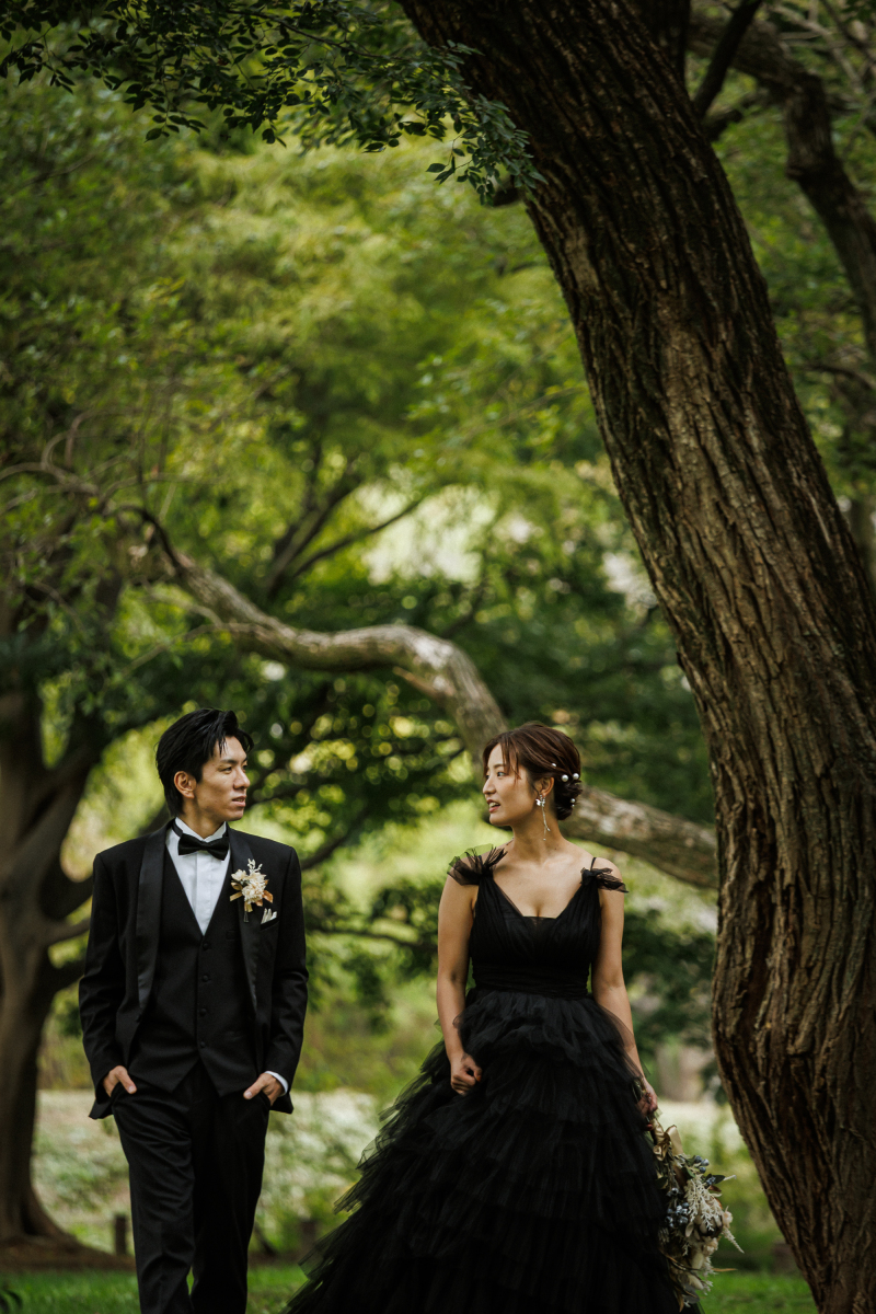 ブラックなのに可愛い♥水元公園で魅せる大人フォトウェディング 