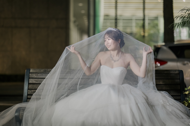 チュール素材のプリンセスラインドレス♡