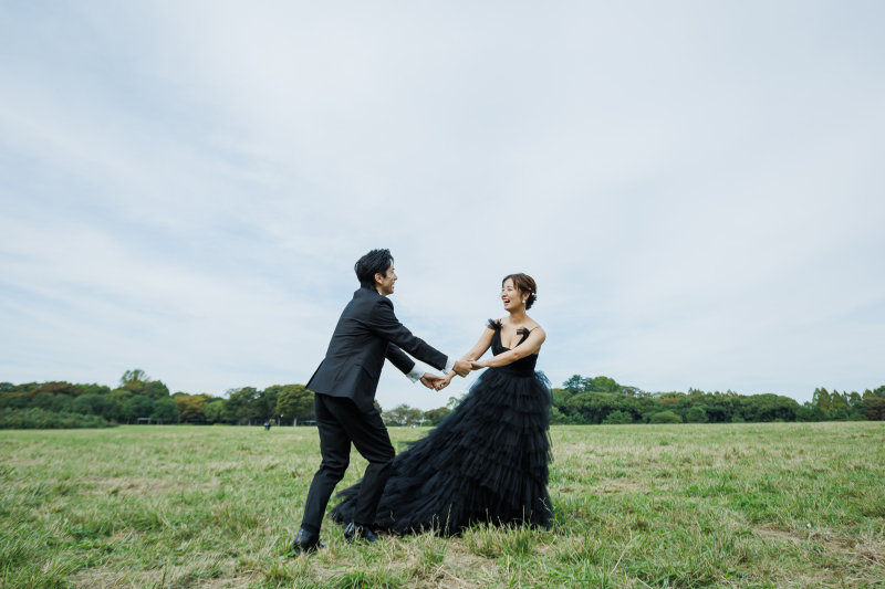 ブラックなのに可愛い♥水元公園で魅せる大人フォトウェディング 
