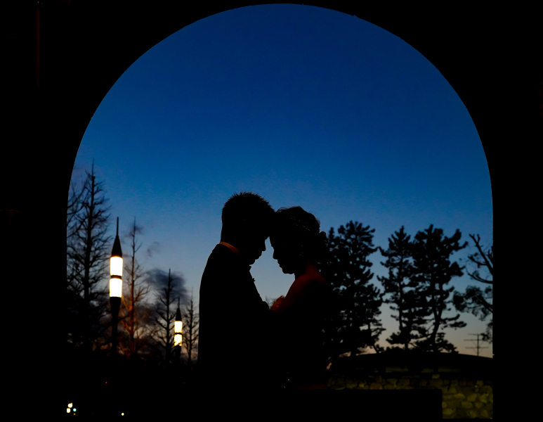 鮮やかな色打掛