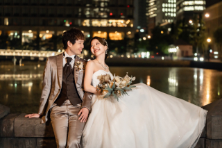 飾らない美しさ、洗練されたシンプルドレス＊