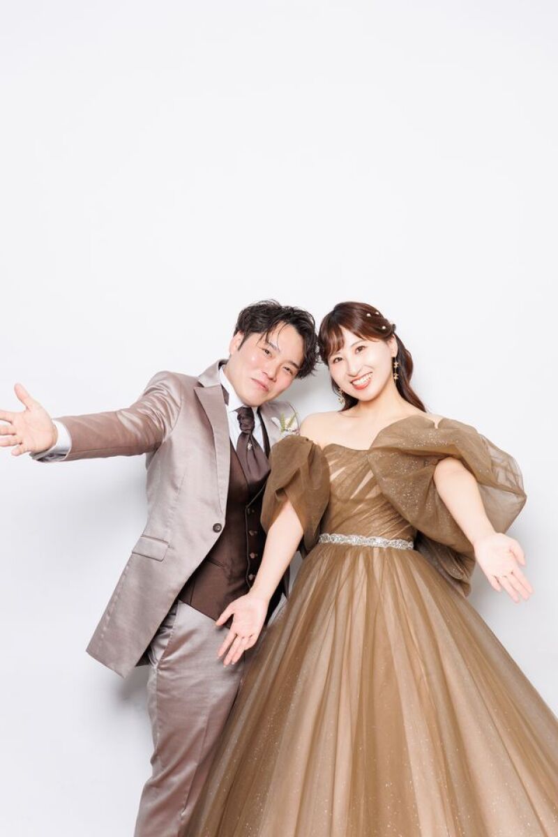 パフスリーブドレスのご紹介°˖✧カラードレス編✧˖°