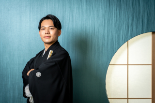 「どれが好き？&ldquo;紋付袴の色えらび&rdquo;でふたりらしさを叶える」