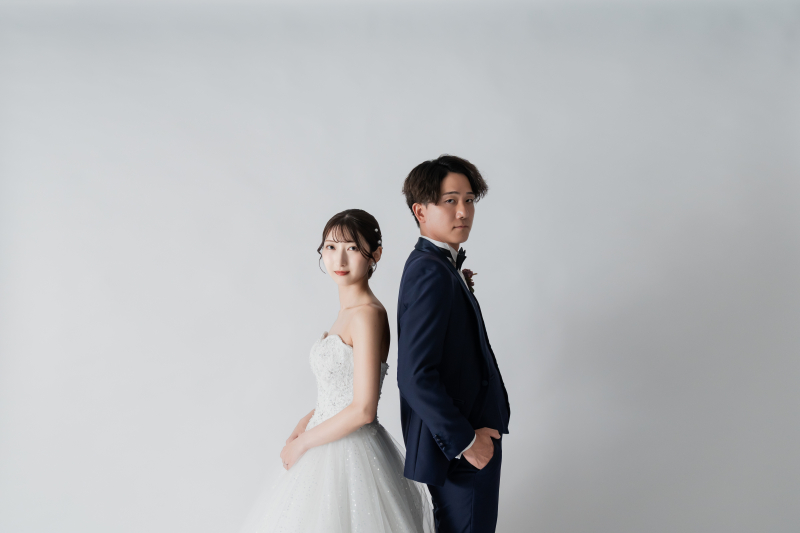ふんわりホワイトで叶える、キュートなスタジオフォト♡