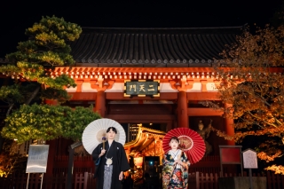 浅草の夜に和装で紡ぐ★ライトアップの中で残すフォトウェディング