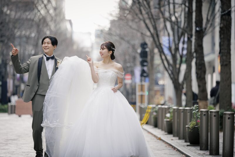 丸の内中通りで叶える★洗練された都会のフォトウェディング