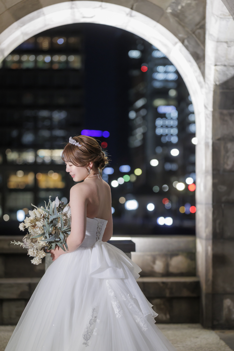 チュール素材のプリンセスラインドレス♡
