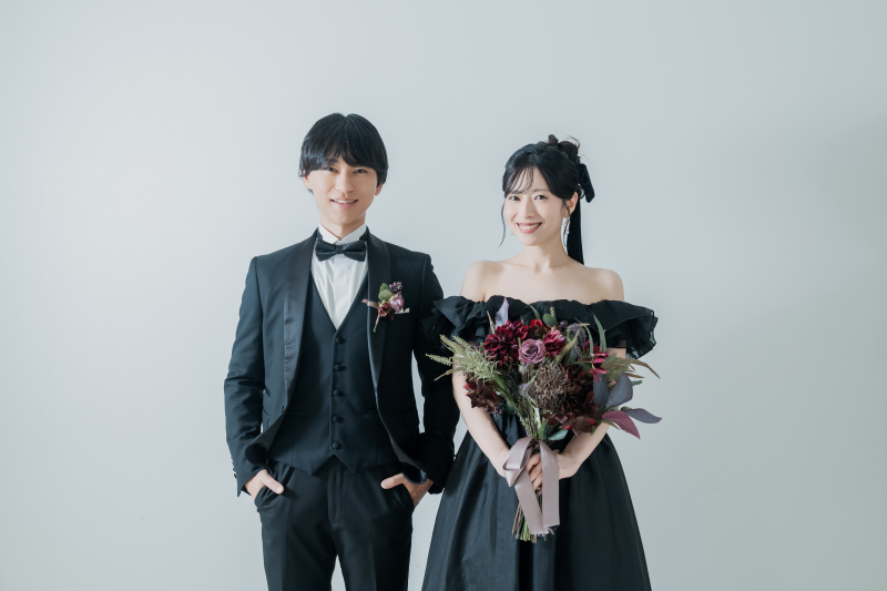 ホワイトスタジオで叶えるシンプルフォトウェディング