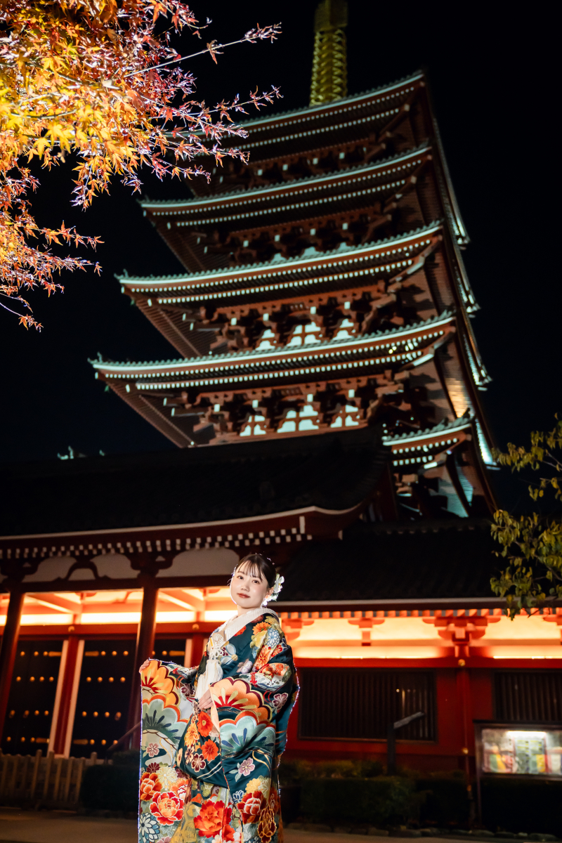 紅葉と浅草の街並みを楽しむ♡秋のウェディングフォト
