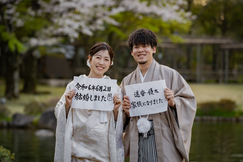 春の和装ロケーション撮影 in平成庭園｜白無垢と桜に包まれる昼フォトウェディング