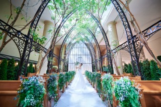 【誓いの場で】チャペル ＋ スタジオ撮影プランのご紹介♡