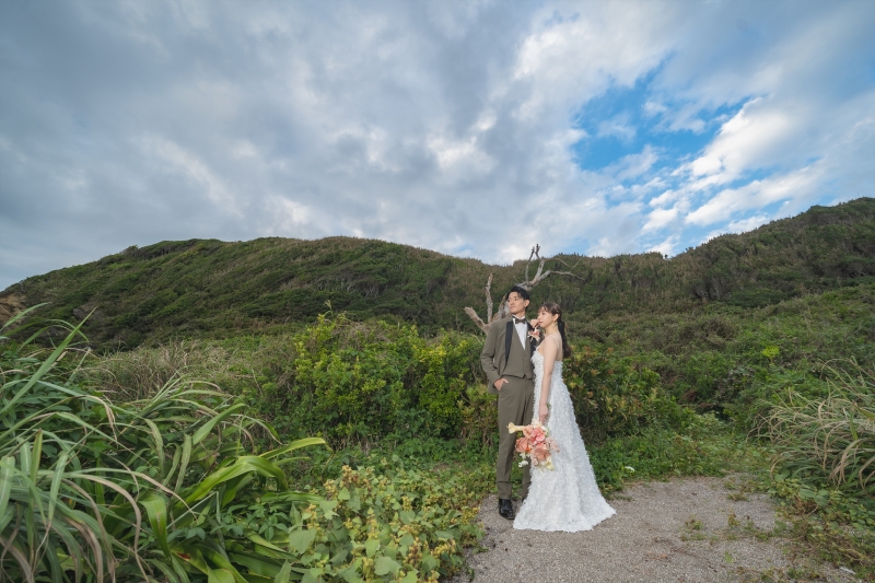 空と一緒に残すウェディングフォト