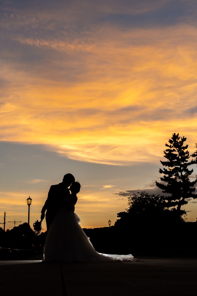夕景&times;シルエット撮影★刻々と変わる空の色を残すロマンティックな時間