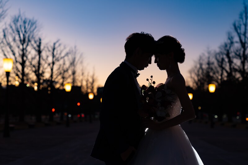 夕景&times;シルエット撮影★刻々と変わる空の色を残すロマンティックな時間