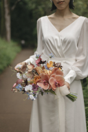 シンプルドレスで大人可愛いウェディング♪