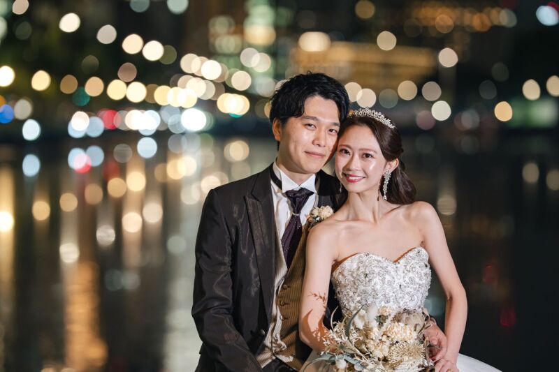 煌めくシルバードレス✶