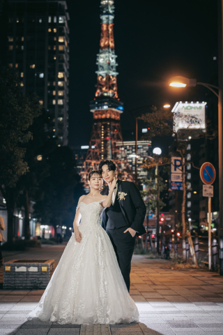 東京タワーを背に、三田交差点で叶えるナイトフォト