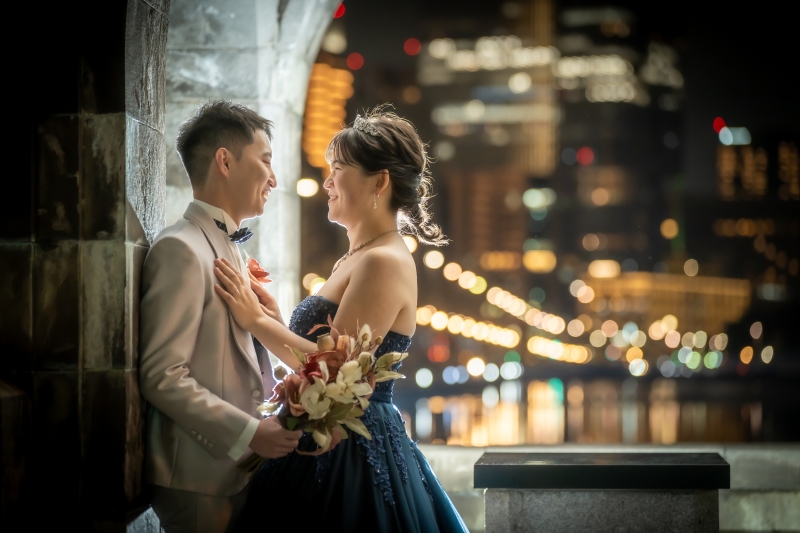 胸元で変わる印象美。ネックラインのおさらい