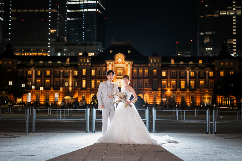 胸元で変わる印象美。ネックラインのおさらい